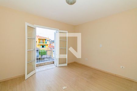 Casa para alugar com 300m², 3 quartos e 4 vagas Casa para alugar com 300m², 3 quartos e 4 vagasSuíte