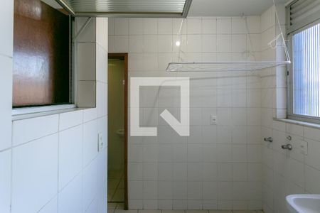 Apartamento para alugar com 106m², 3 quartos e 2 vagas Apartamento para alugar com 106m², 3 quartos e 2 vagasÁrea de Serviço