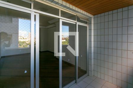 Varanda de apartamento para alugar com 3 quartos, 106m² em Ipiranga, Belo Horizonte