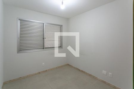 Quarto 1 de apartamento para alugar com 3 quartos, 106m² em Ipiranga, Belo Horizonte