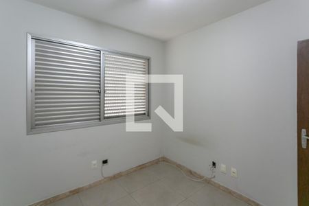 Apartamento para alugar com 106m², 3 quartos e 2 vagas Apartamento para alugar com 106m², 3 quartos e 2 vagasQuarto 2