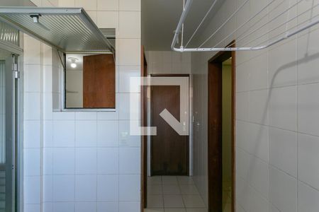 Apartamento para alugar com 106m², 3 quartos e 2 vagas Apartamento para alugar com 106m², 3 quartos e 2 vagasÁrea de Serviço