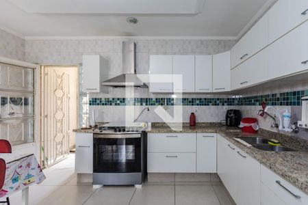 Casa para alugar com 400m², 3 quartos e 2 vagasCozinha