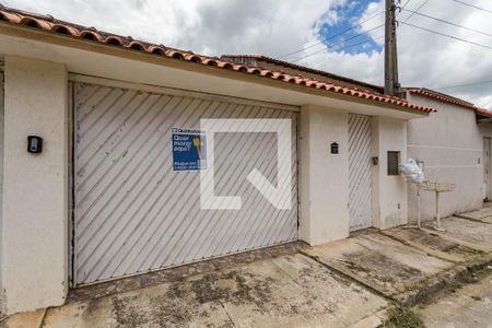 Casa para alugar com 400m², 3 quartos e 2 vagasPlaquinha - Fachada