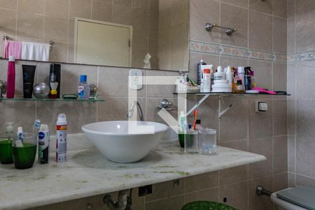 Casa para alugar com 400m², 3 quartos e 2 vagasBanheiro - Quarto 2 - Suíte