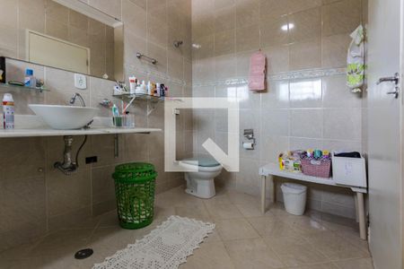 Casa para alugar com 400m², 3 quartos e 2 vagasBanheiro - Quarto 2 - Suíte