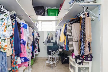 Casa para alugar com 400m², 3 quartos e 2 vagasCloset - Quarto 2 - Suíte