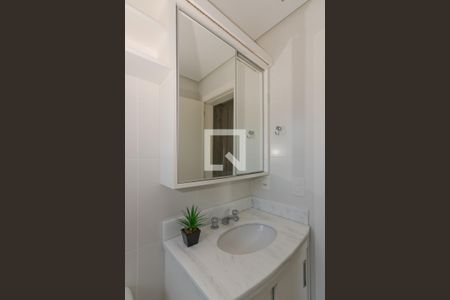 Apartamento à venda com 72m², 2 quartos e 2 vagas Apartamento à venda com 72m², 2 quartos e 2 vagasQuarto Suíte - banheiro