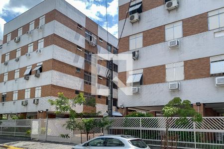 Apartamento para alugar com 70m², 3 quartos e 2 vagasFachada