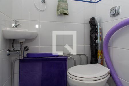 Apartamento para alugar com 70m², 3 quartos e 2 vagasÁrea de Serviço - Banheiro 2