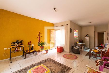 Sala de casa à venda com 3 quartos, 372m² em Jardim Jussara, São Paulo