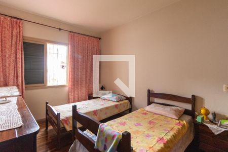 Casa à venda com 372m², 3 quartos e sem vagaQuarto 2