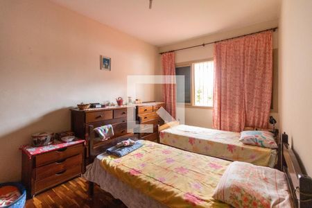 Casa à venda com 372m², 3 quartos e sem vagaQuarto 2