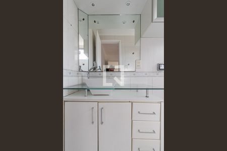 Apartamento para alugar com 52m², 1 quarto e sem vagaBanheiro da Suíte