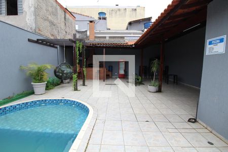 Casa para alugar com 280m², 3 quartos e 4 vagasQuintal