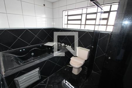 Casa para alugar com 280m², 3 quartos e 4 vagasBanheiro Suite