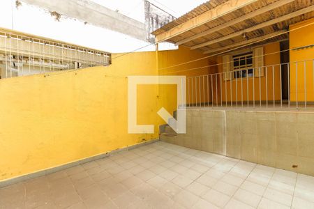 Casa para alugar com 180m², 3 quartos e 2 vagas Casa para alugar com 180m², 3 quartos e 2 vagasQuintal