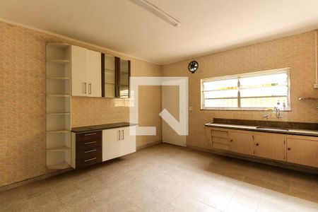 Casa para alugar com 180m², 3 quartos e 2 vagas Casa para alugar com 180m², 3 quartos e 2 vagasCozinha