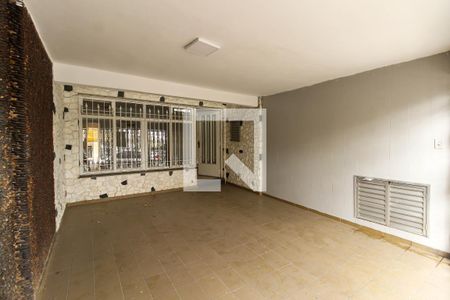 Casa para alugar com 180m², 3 quartos e 2 vagas Casa para alugar com 180m², 3 quartos e 2 vagasGaragem