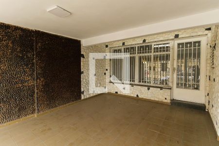 Casa para alugar com 180m², 3 quartos e 2 vagas Casa para alugar com 180m², 3 quartos e 2 vagasGaragem
