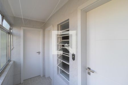 Apartamento para alugar com 82m², 2 quartos e 1 vagaÁrea de Serviço
