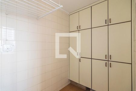 Apartamento à venda com 133m², 3 quartos e 2 vagasÁrea de Serviço
