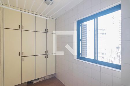 Apartamento à venda com 133m², 3 quartos e 2 vagasÁrea de Serviço