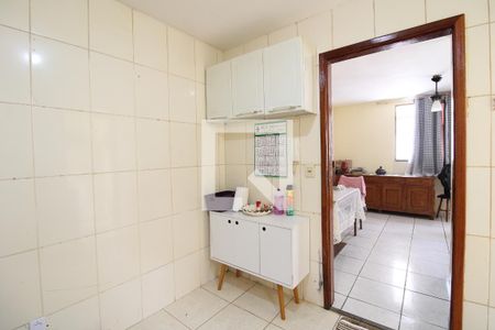 Cozinha de casa de condomínio à venda com 2 quartos, 100m² em Jacarepaguá, Rio de Janeiro