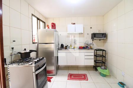 Cozinha de casa de condomínio à venda com 2 quartos, 100m² em Jacarepaguá, Rio de Janeiro