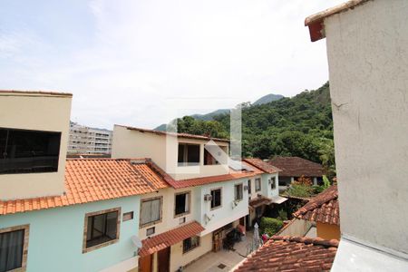 Casa de condomínio à venda com 100m², 2 quartos e 1 vagaTerraço