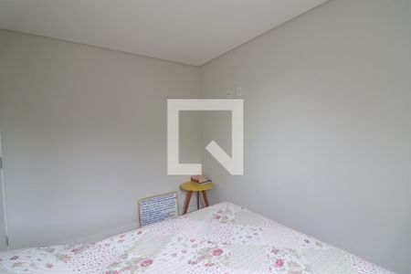 Quarto 1  de apartamento para alugar com 2 quartos, 47m² em Vila Nova Cachoeirinha, São Paulo