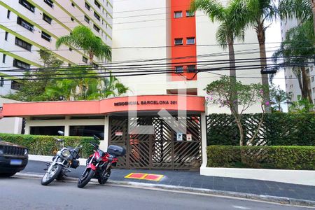 Apartamento à venda com 89m², 3 quartos e 2 vagasFachada e portaria