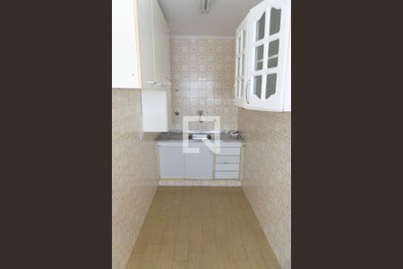 Cozinha  de apartamento para alugar com 1 quarto, 51m² em Bela Vista, São Paulo