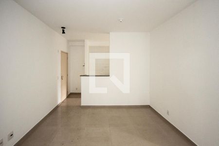 Sala de apartamento para alugar com 2 quartos, 70m² em Vila Ivone, São Paulo