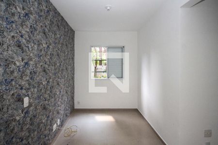 Quarto de apartamento para alugar com 2 quartos, 70m² em Vila Ivone, São Paulo