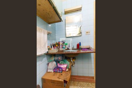 Apartamento à venda com 74m², 2 quartos e sem vagaBanheiro