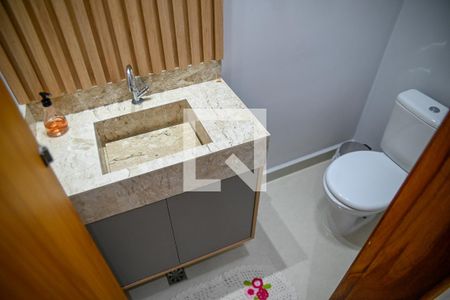 Lavabo de casa para alugar com 3 quartos, 195m² em Jardim Maria Estela, São Paulo