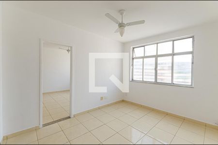 Sala de apartamento para alugar com 1 quarto, 48m² em Centro, Niterói
