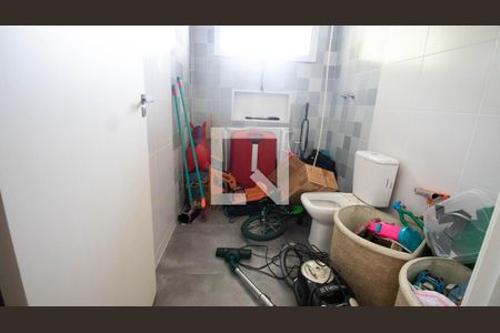 Casa de condomínio à venda com 405m², 3 quartos e 2 vagasBanheiro suíte 1