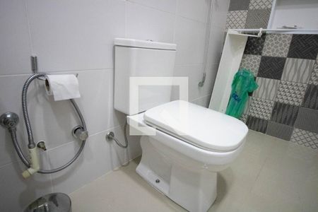 Casa de condomínio à venda com 405m², 3 quartos e 2 vagasBanheiro 1