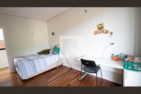 Suíte  1 de casa de condomínio à venda com 3 quartos, 405m² em Jardim Peri, São Paulo