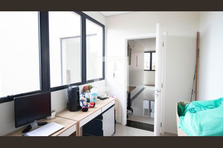 Casa de condomínio à venda com 405m², 3 quartos e 2 vagasEscritório