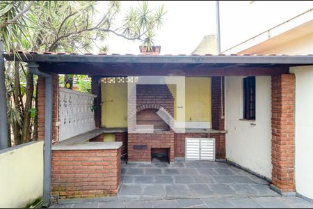 Casa à venda com 185m², 4 quartos e 3 vagasChurrasqueira
