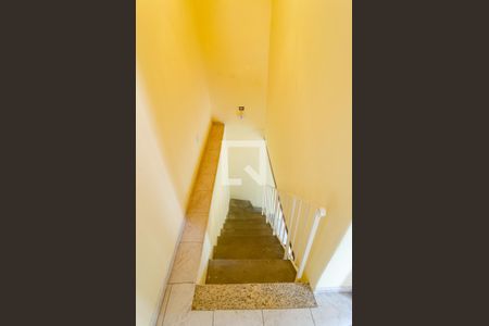 Casa à venda com 185m², 4 quartos e 3 vagasEscadas da Edícula