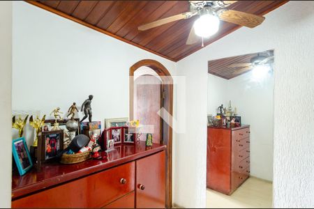 Casa à venda com 185m², 4 quartos e 3 vagasHall dos quartos