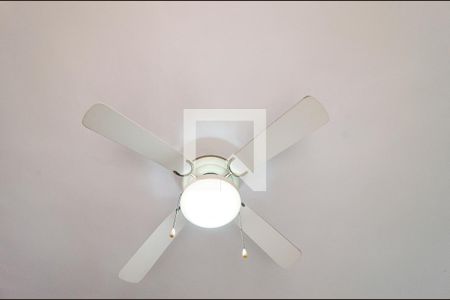 Casa à venda com 185m², 4 quartos e 3 vagasSuíte