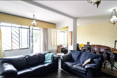 Sala de casa à venda com 4 quartos, 185m² em Jardim Oriental, São Paulo