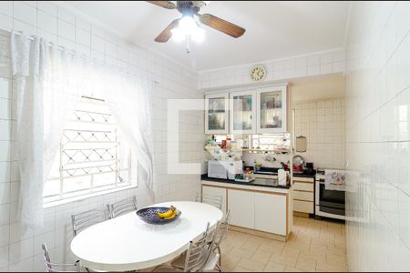 Casa à venda com 185m², 4 quartos e 3 vagasCozinha