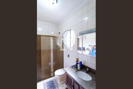 Casa à venda com 185m², 4 quartos e 3 vagasBanheiro Social