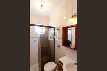 Casa à venda com 185m², 4 quartos e 3 vagasBanheiro da Edícula